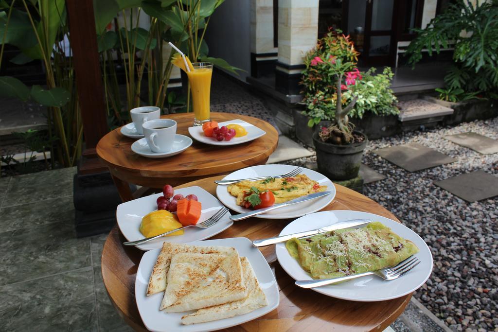 Sadia * Ubud